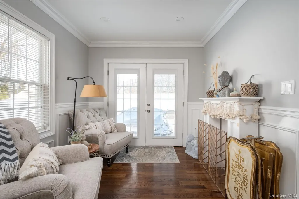 132 Webster Street Merrick NY 11566
