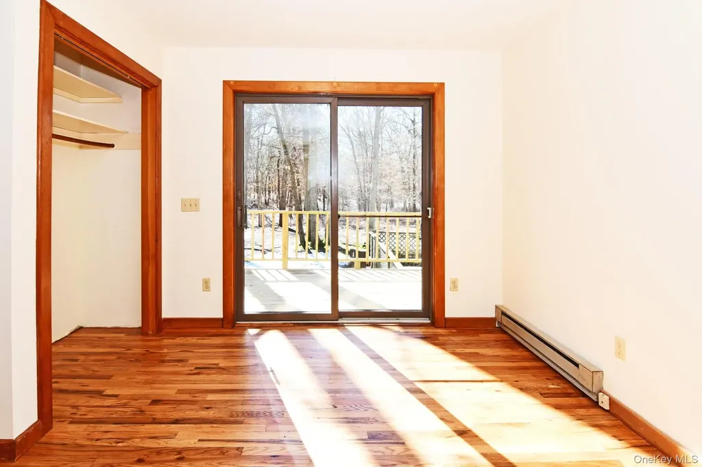 5 Arthur Street Riverhead NY 11901