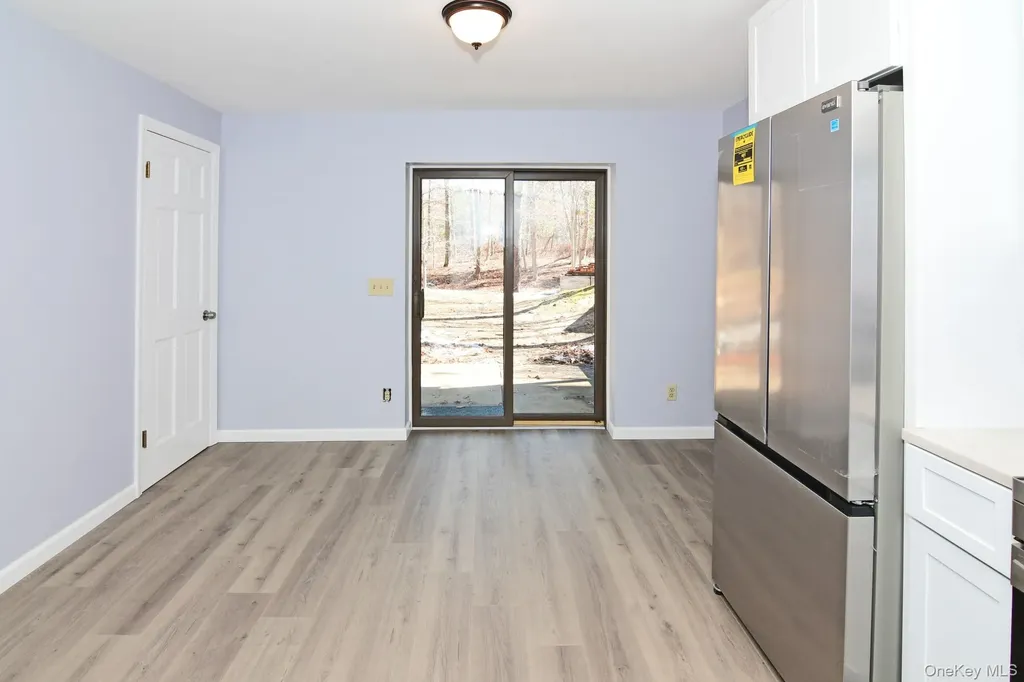 5 Arthur Street Riverhead NY 11901
