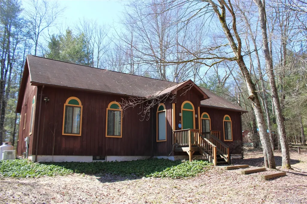 41 W Delaware Extension Smallwood NY 12778