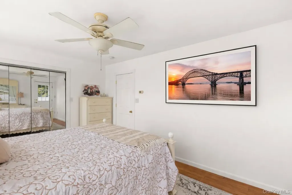 849 E Bay Drive West Islip NY 11795