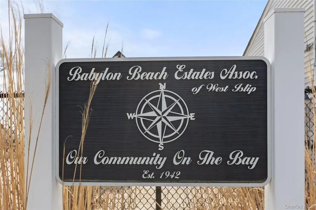 849 E Bay Drive West Islip NY 11795