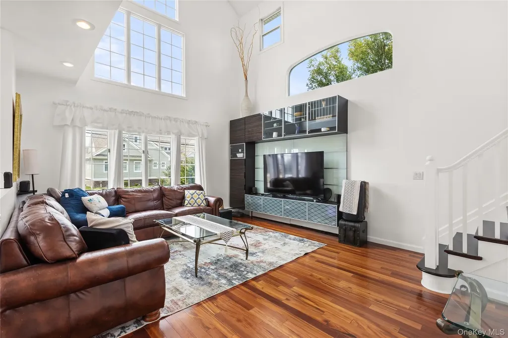 849 E Bay Drive West Islip NY 11795
