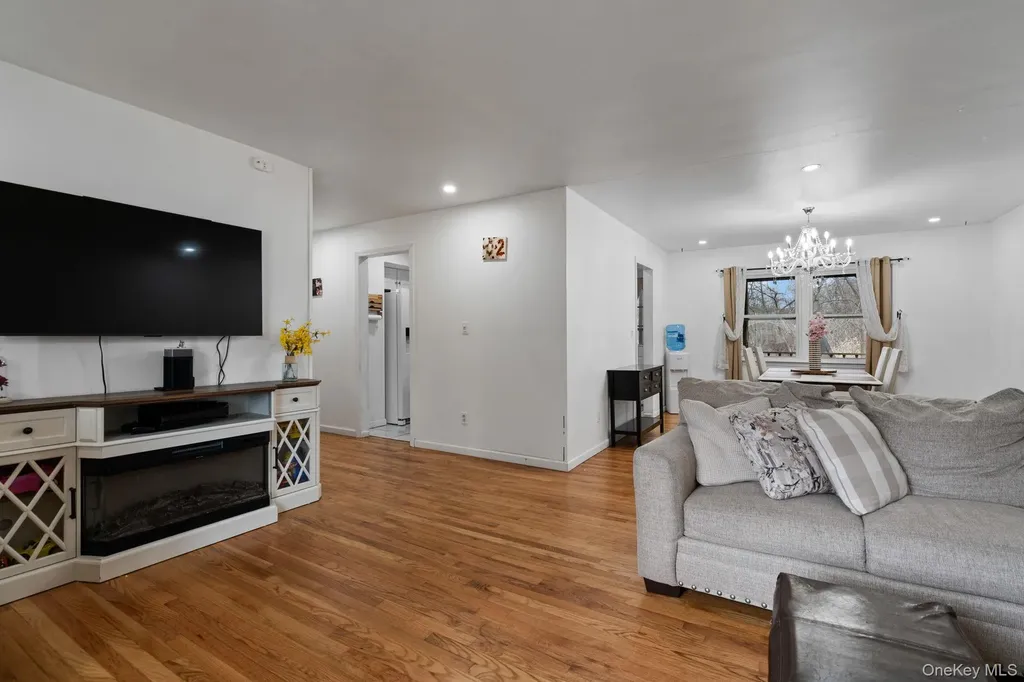 41 Rutledge Avenue Highland Mills NY 10930