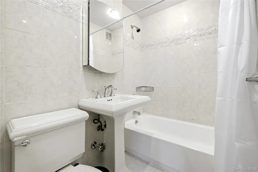 67-50 Thornton Place Forest Hills NY 11375