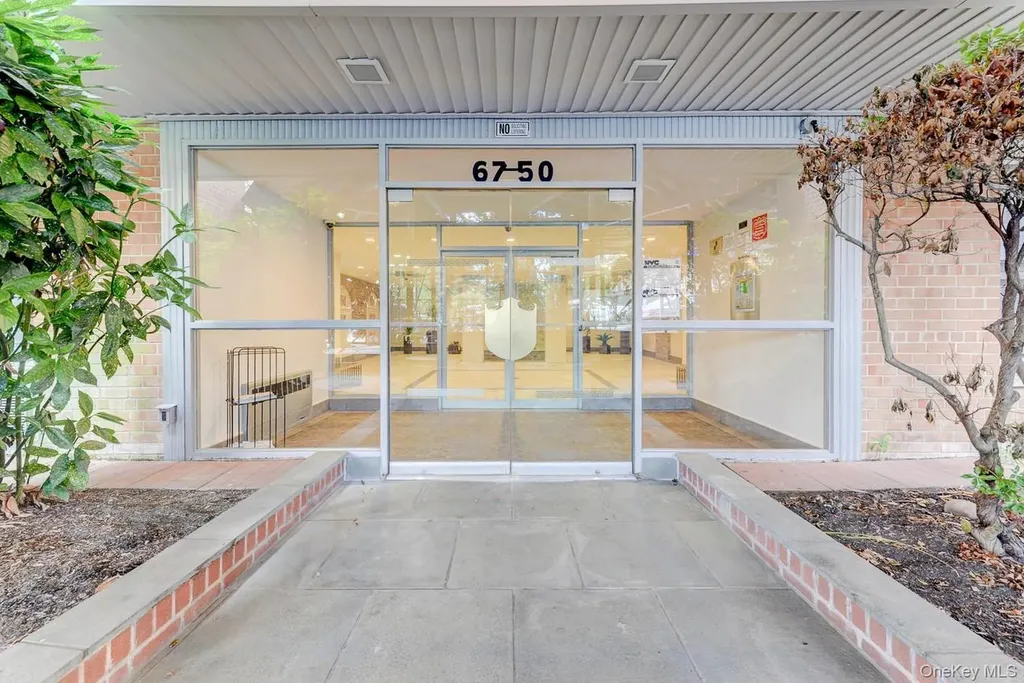 67-50 Thornton Place Forest Hills NY 11375