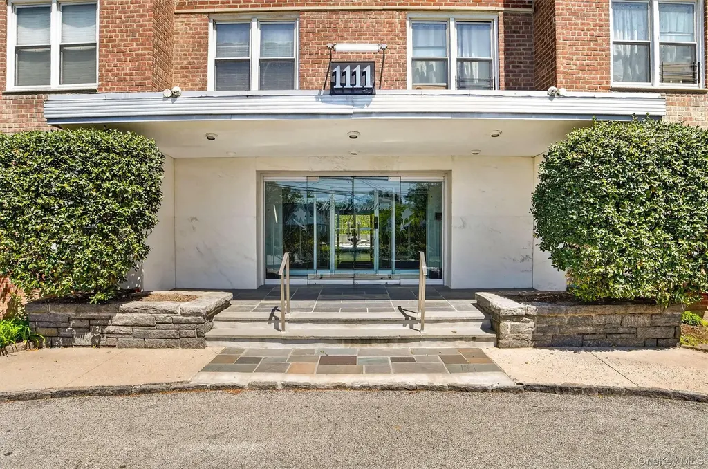 1111 Midland Avenue Bronxville NY 10708