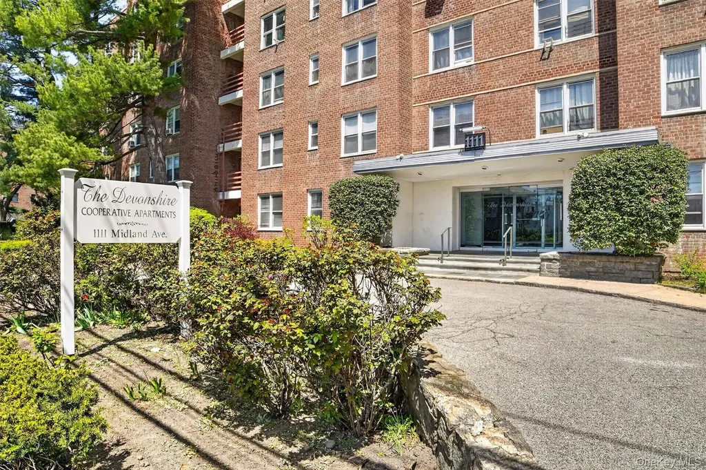1111 Midland Avenue Bronxville NY 10708