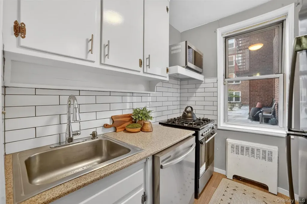 1111 Midland Avenue Bronxville NY 10708