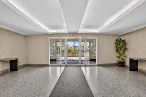 1111 Midland Avenue Bronxville NY 10708