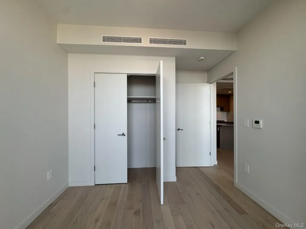 131-02B 40th Road Flushing NY 11354