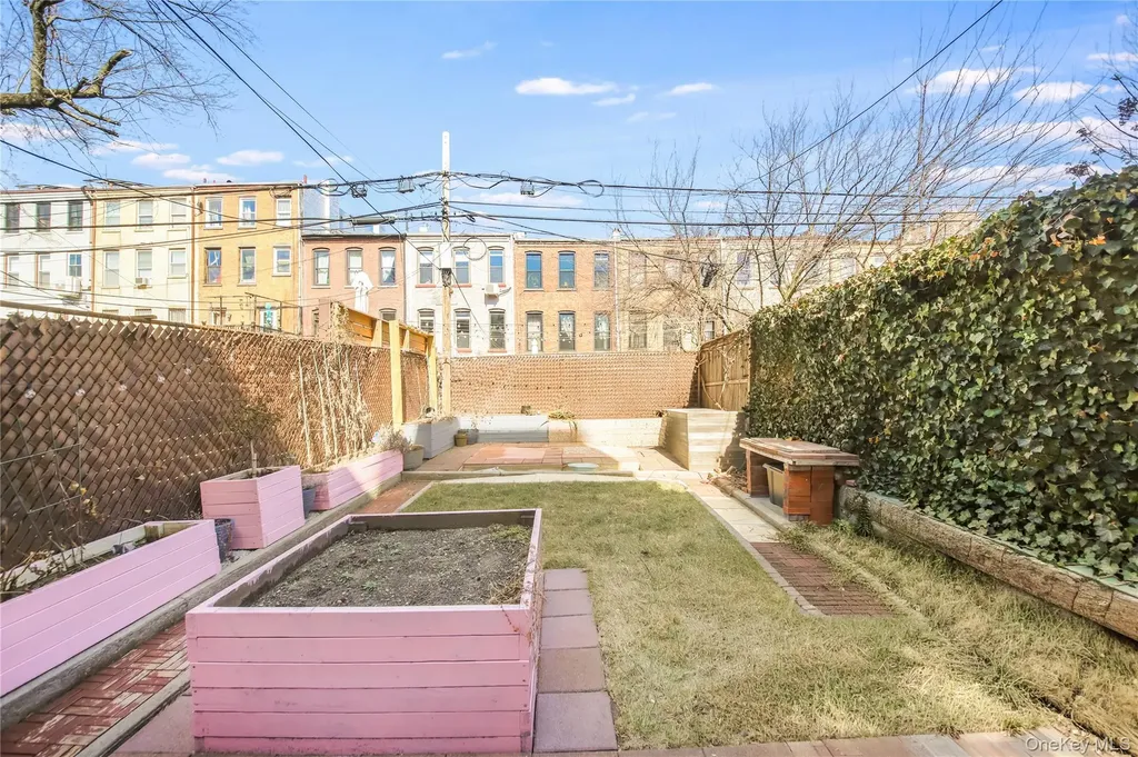 529 Decatur Street Brooklyn NY 11233
