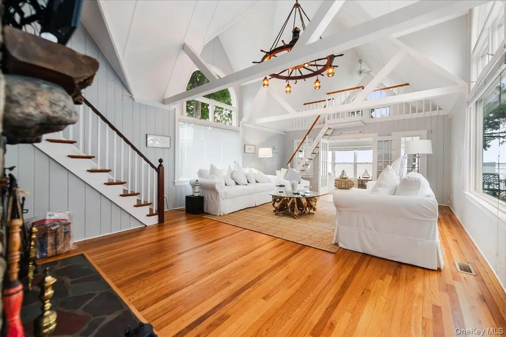 100 W Shore Drive Southold NY 11971