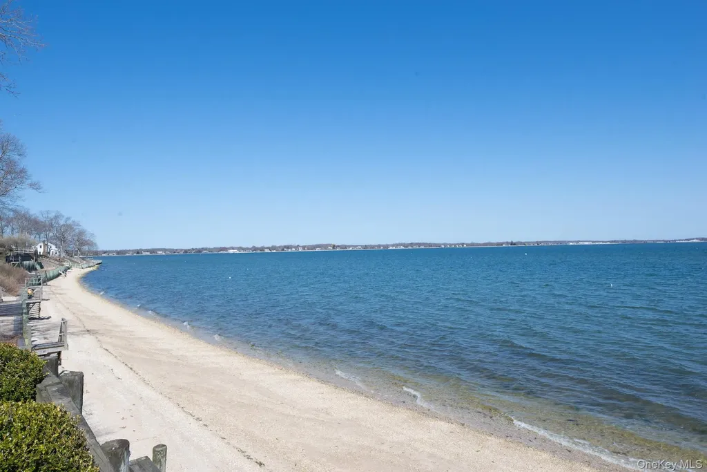100 W Shore Drive Southold NY 11971