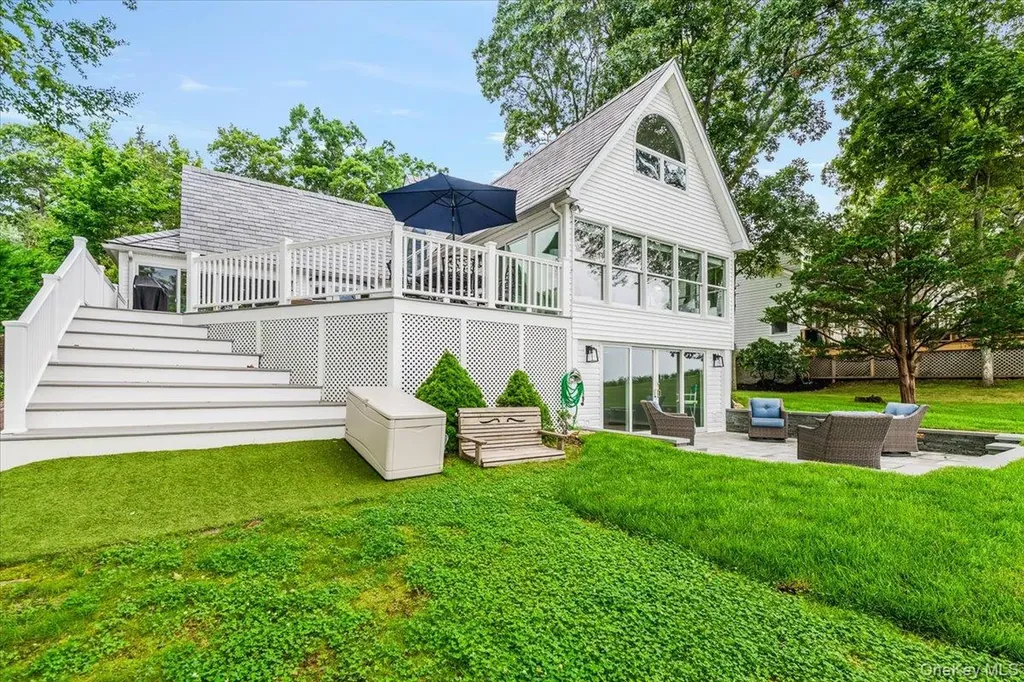 100 W Shore Drive Southold NY 11971