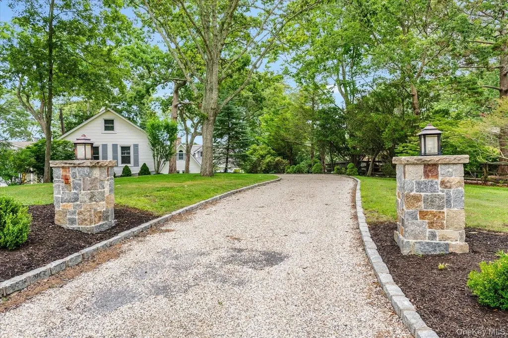 100 W Shore Drive Southold NY 11971