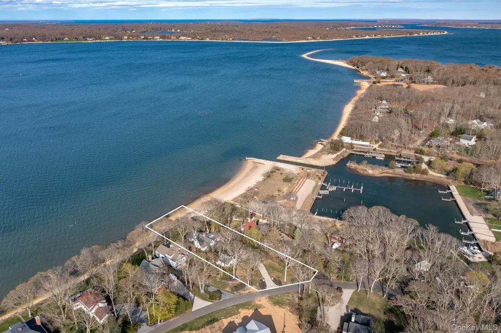 100 W Shore Drive Southold NY 11971