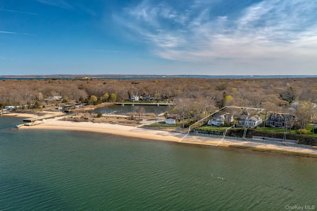 100 W Shore Drive Southold NY 11971