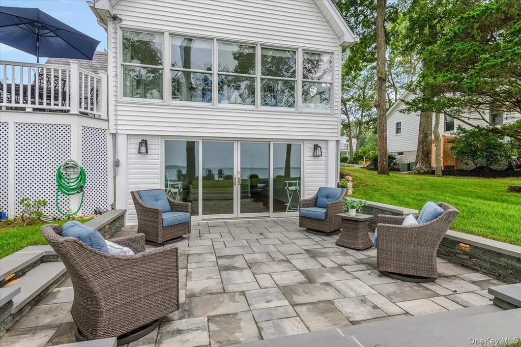 100 W Shore Drive Southold NY 11971