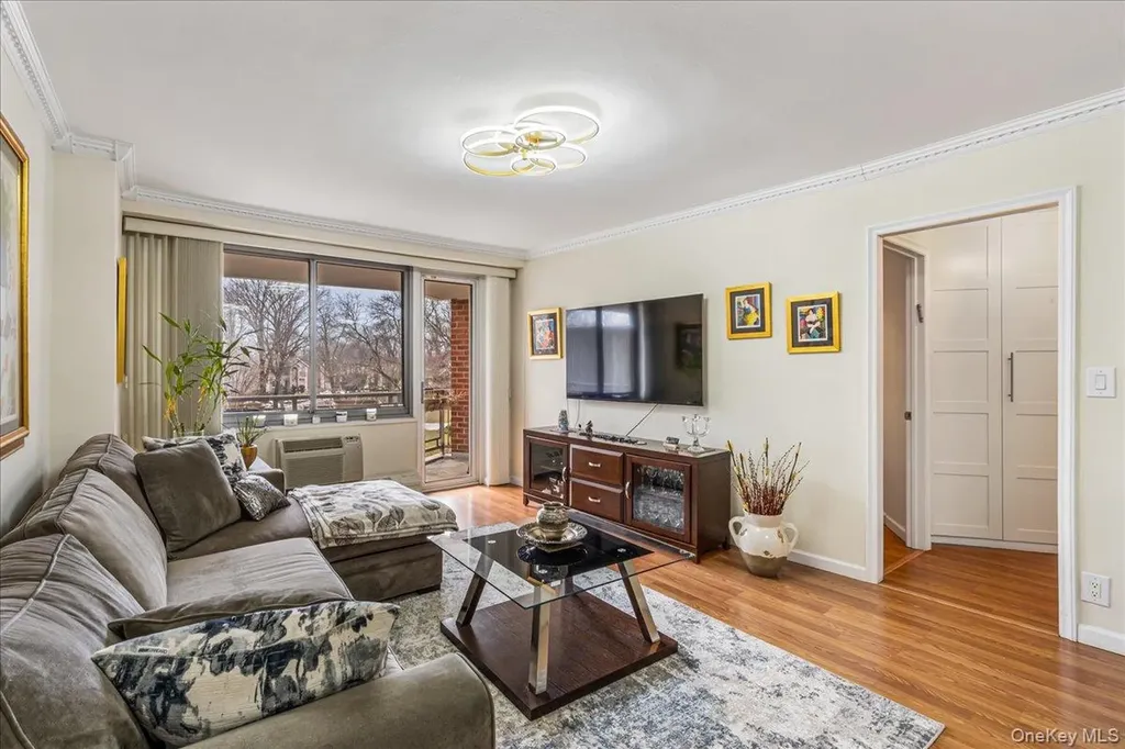 22055 46th Avenue Bayside NY 11361