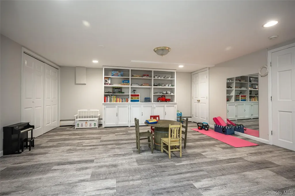 15 Stephenson Terrace Briarcliff Manor NY 10510