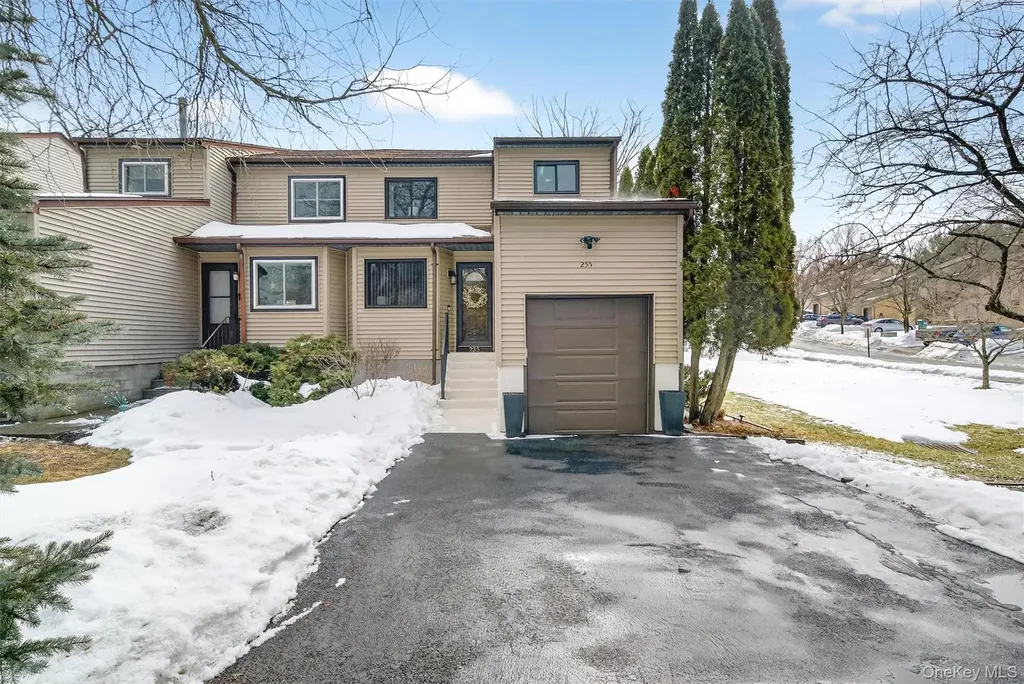 255 Sterling Place Highland NY 12528