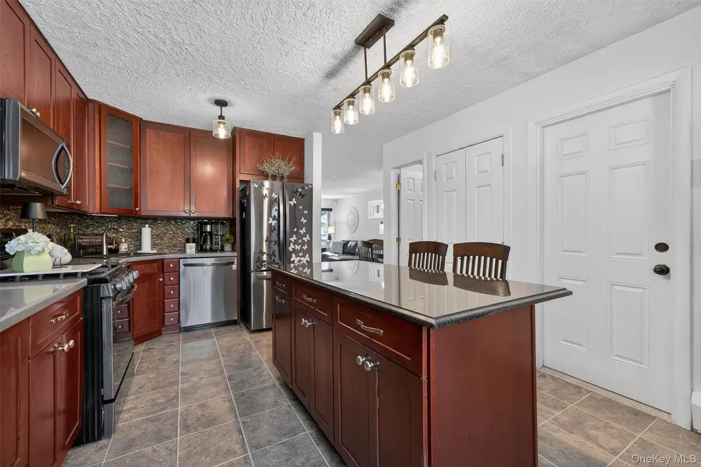 255 Sterling Place Highland NY 12528