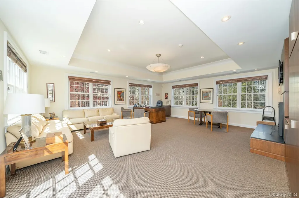117 Pondfield Road Bronxville NY 10708