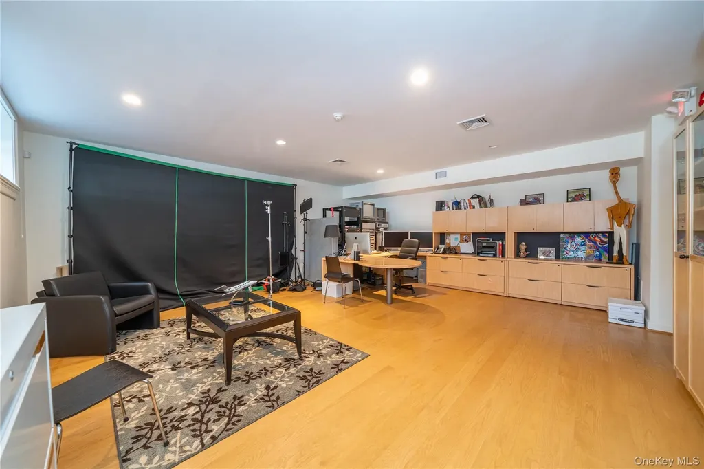 117 Pondfield Road Bronxville NY 10708