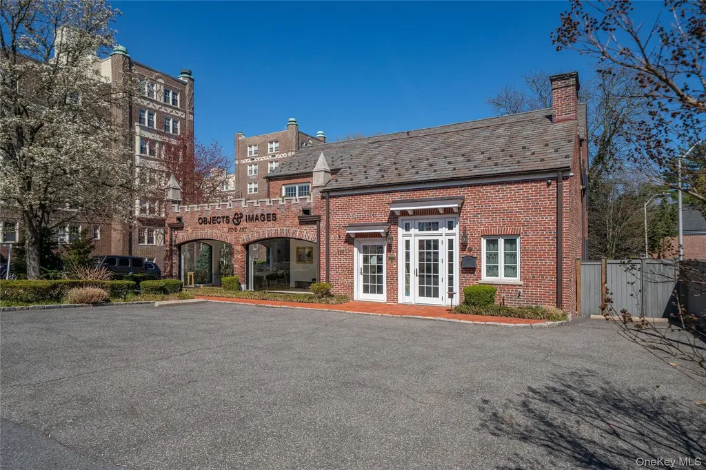 117 Pondfield Road Bronxville NY 10708