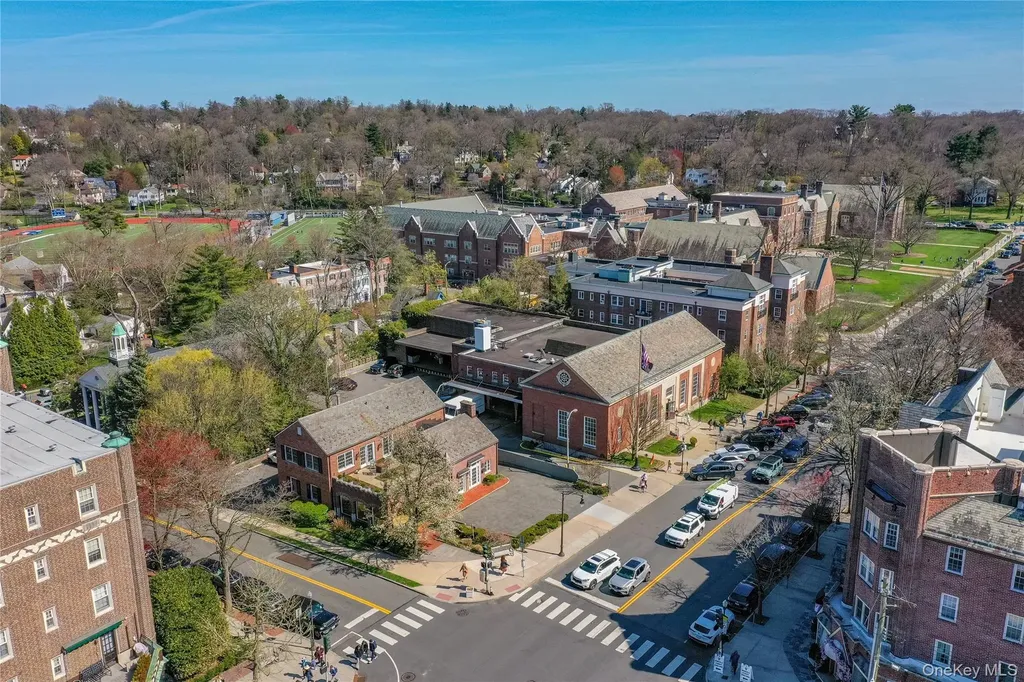 117 Pondfield Road Bronxville NY 10708