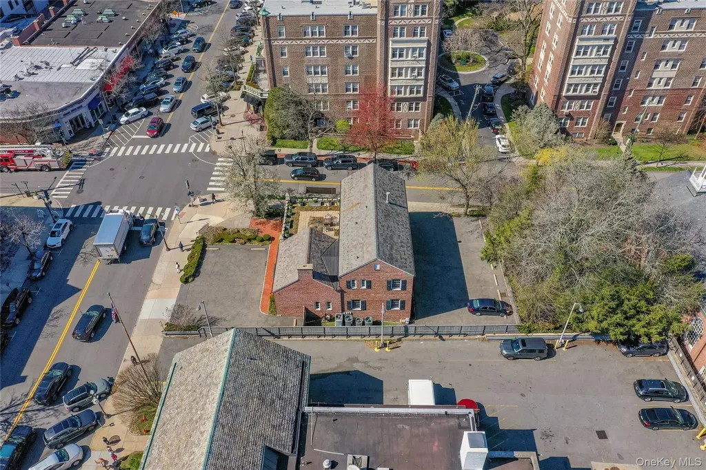 117 Pondfield Road Bronxville NY 10708