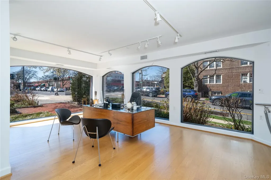 117 Pondfield Road Bronxville NY 10708