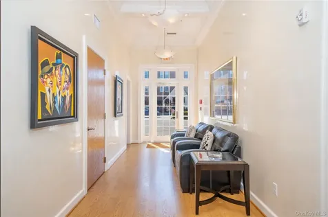 117 Pondfield Road Bronxville NY 10708