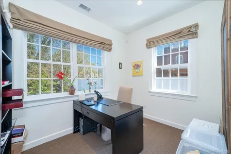 117 Pondfield Road Bronxville NY 10708