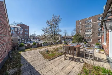 117 Pondfield Road Bronxville NY 10708