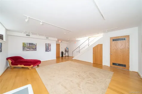 117 Pondfield Road Bronxville NY 10708