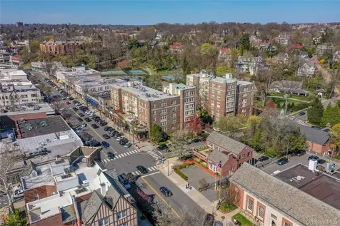 117 Pondfield Road Bronxville NY 10708
