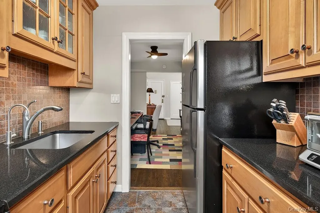 485 E Lincoln Avenue Mount Vernon NY 10552