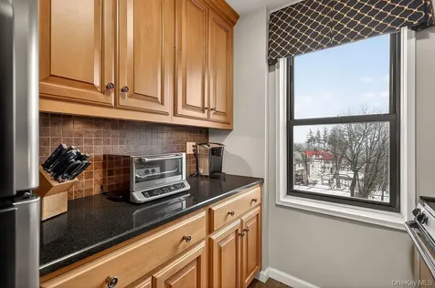 485 E Lincoln Avenue Mount Vernon NY 10552