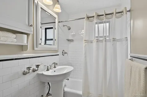 485 E Lincoln Avenue Mount Vernon NY 10552