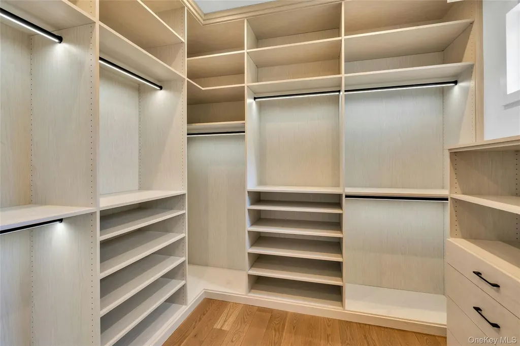 250 Osprey Nest Road Greenport NY 11944