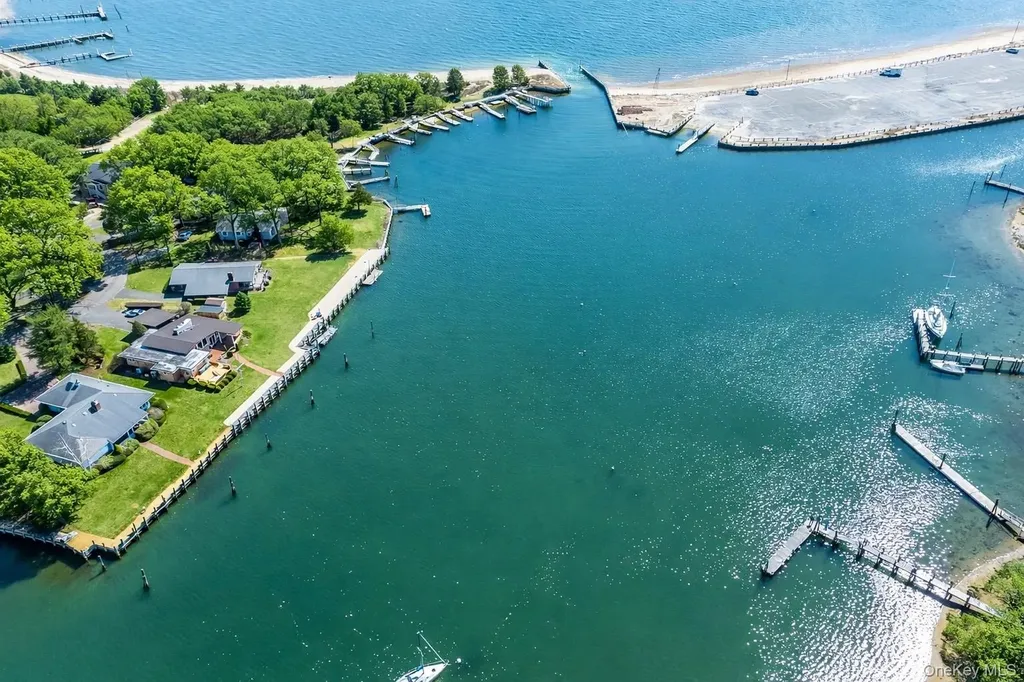 250 Osprey Nest Road Greenport NY 11944