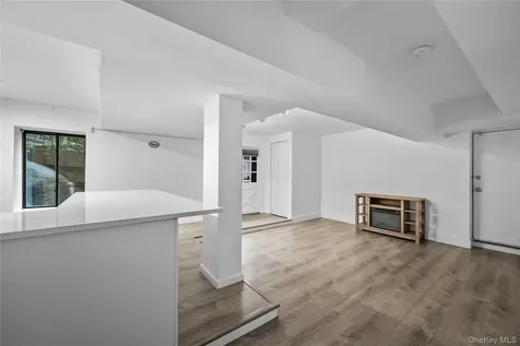 1440 Boston Post Road Larchmont NY 10543