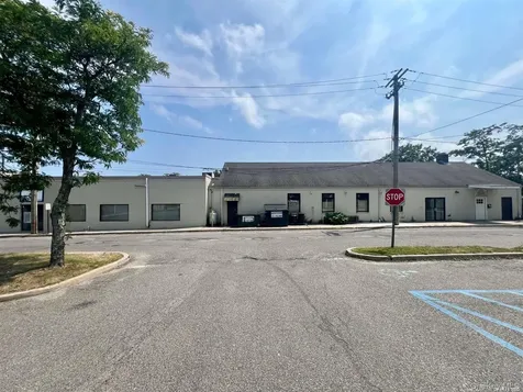 110 Front Street Greenport NY 11944