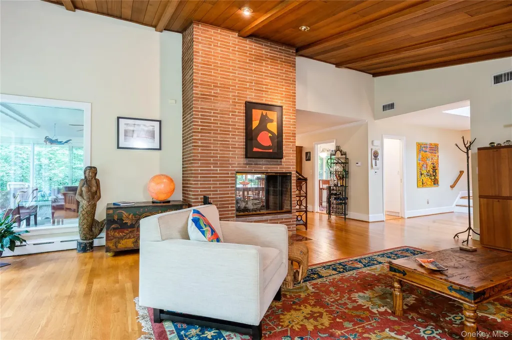 160 Hampshire Road Bronxville NY 10708