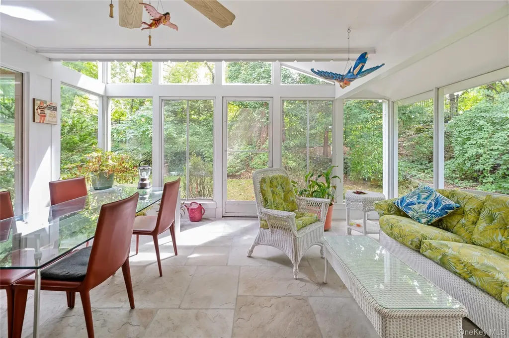 160 Hampshire Road Bronxville NY 10708
