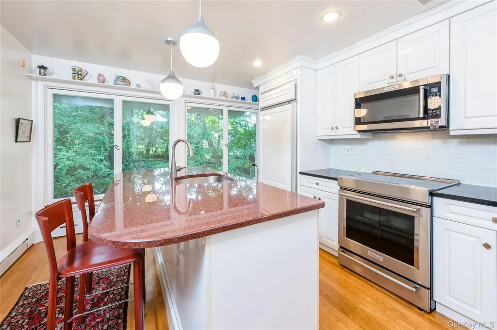 160 Hampshire Road Bronxville NY 10708