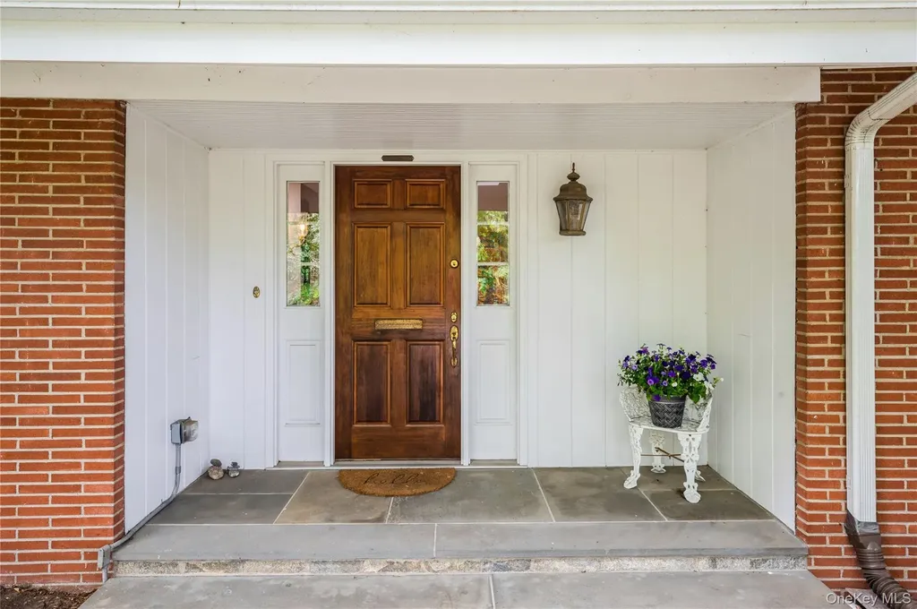160 Hampshire Road Bronxville NY 10708