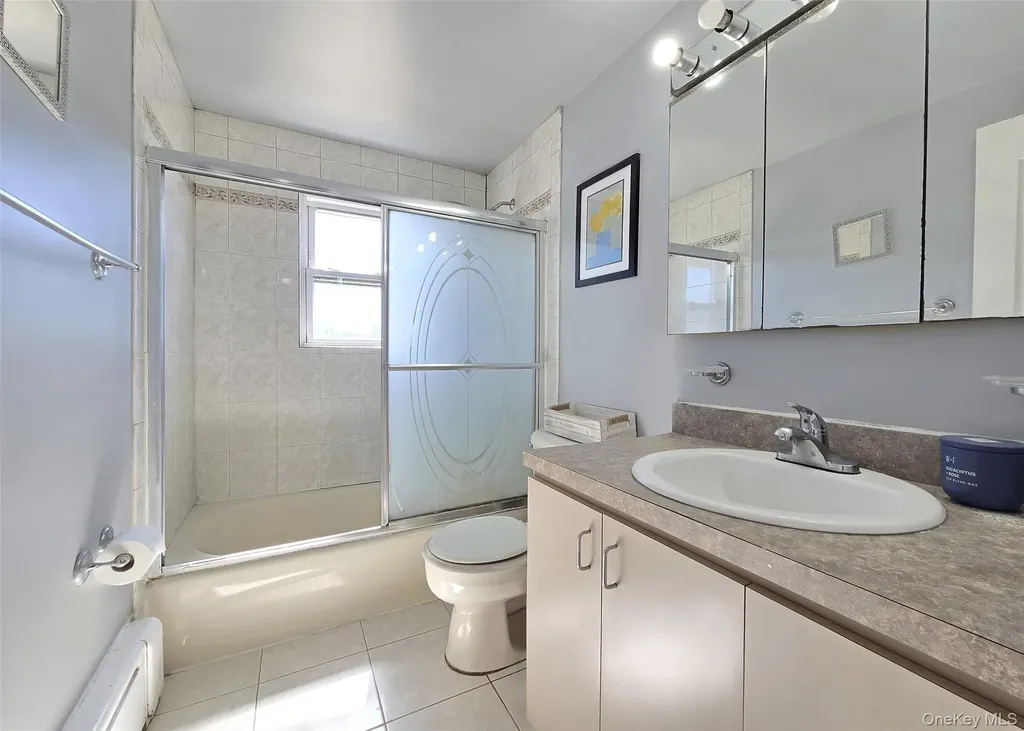 5 South Lane Levittown NY 11756